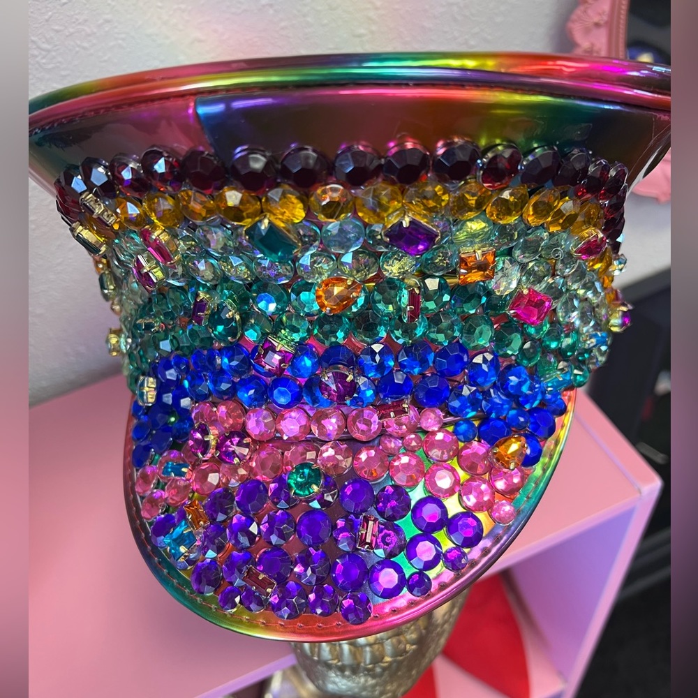 Rainbows hat